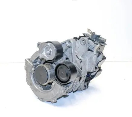 Hyundai Tucson TL Generator/alternator 363002U000 2723564D
