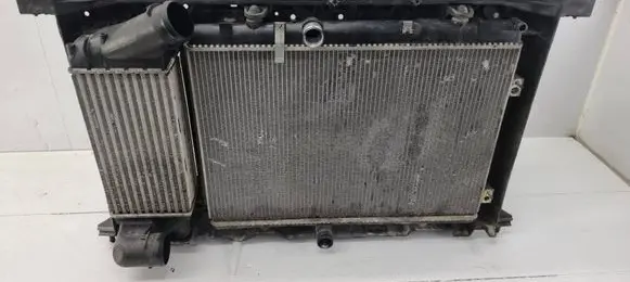 Citroen C4 I Picasso Radiator support slam panel 9660052780