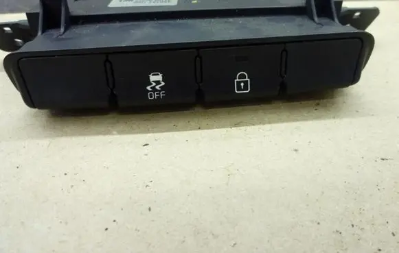 Other switches/knobs/shifts