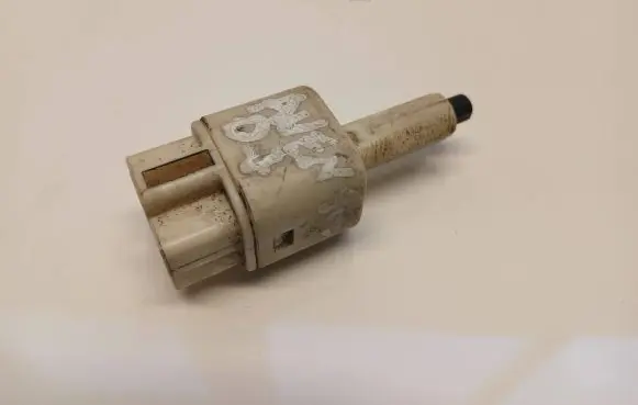 Toyota Avensis T250 Brake pedal sensor switch