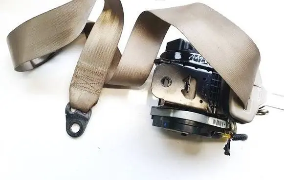 Ford C-MAX II Front seatbelt 6222512G90 618362800B