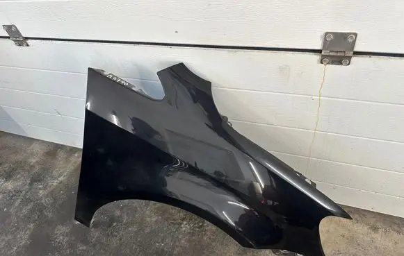 Volkswagen Touran II Fender 