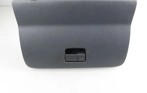 Toyota RAV 4 (XA20) Glove box 5555042030