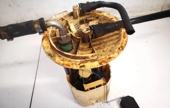 Chrysler Grand Voyager IV Fuel level sensor 04721301aa