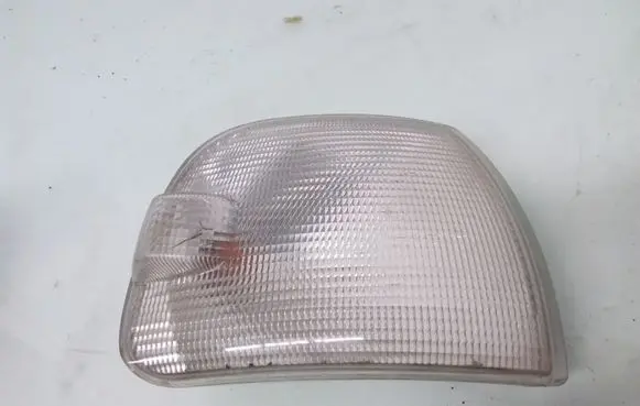 Volkswagen Transporter - Caravelle T4 Front indicator light