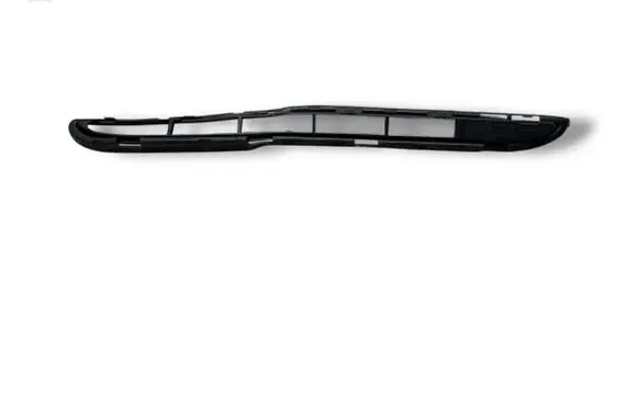 Renault Clio III Front bumper upper radiator grill 622565519r 2005941
