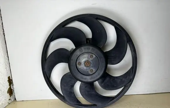 Mercedes-Benz Vito Viano W639 Fan impeller 3136613299