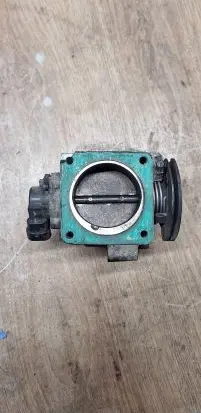 Volvo S40, V40 Throttle valve 9186780