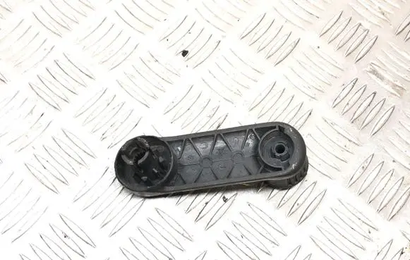 Renault Clio III Rear door window winding handle 7700811387