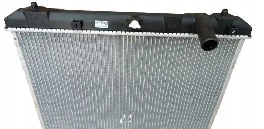 Suzuki Swift I Coolant radiator
