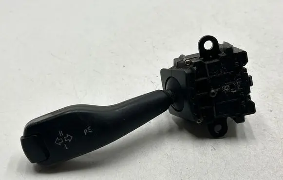 BMW 3 E46 Indicator stalk 011040