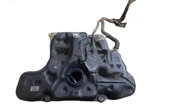 Toyota Avensis T270 Fuel tank 7700105050