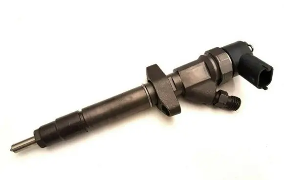 Nissan Interstar Fuel injector 0445110102