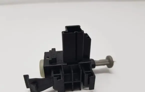 Clutch pedal sensor