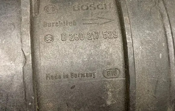 Audi A3 S3 8L Mass air flow meter 0280217529 071906461A