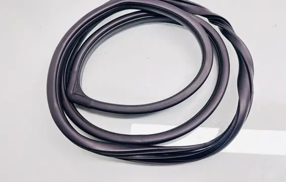 KIA Optima Rear door rubber seal (on body) 