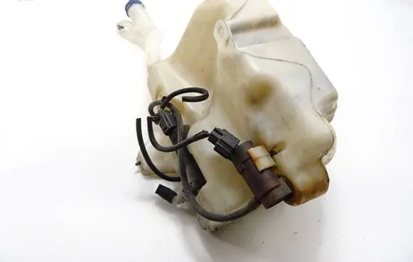 Volvo C70 Windshield washer fluid reservoir/tank