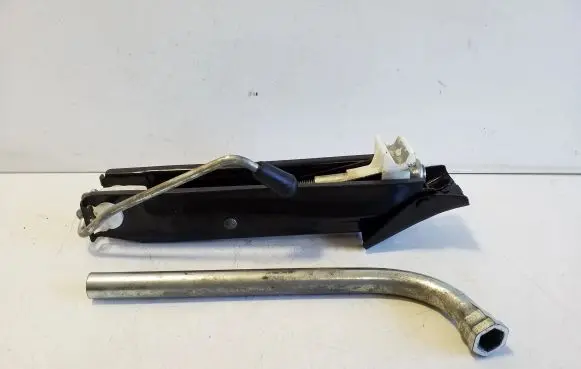 Volkswagen Polo V 6R Tool set 6R0011031B 4D0012219A