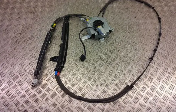 BMW 5 F10 F11 Curtain motor 7232773