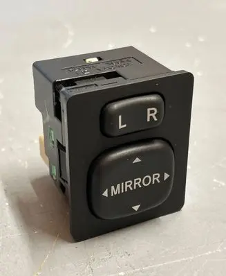 Toyota RAV 4 (XA20) Wing mirror switch 183574