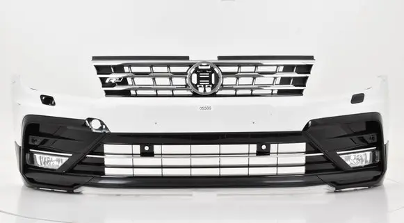 Volkswagen Tiguan Front bumper 5NA807221B