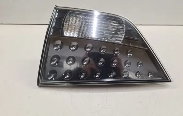 Mitsubishi Outlander Tailgate rear/tail lights 1146356R E131784