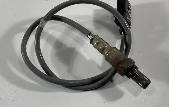 Volkswagen Golf VII Lambda probe sensor 04E906262F