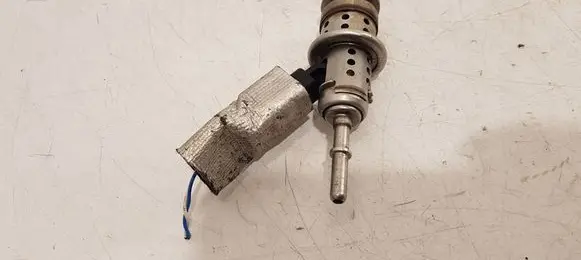 Citroen C4 Grand Picasso AdBlue injector 9801187080
