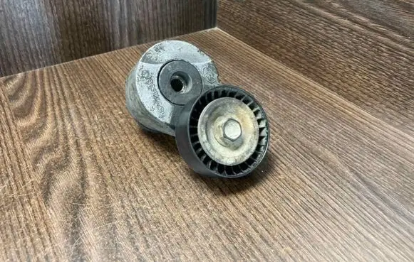 Fiat Fiorino Timing belt tensioner 55222539