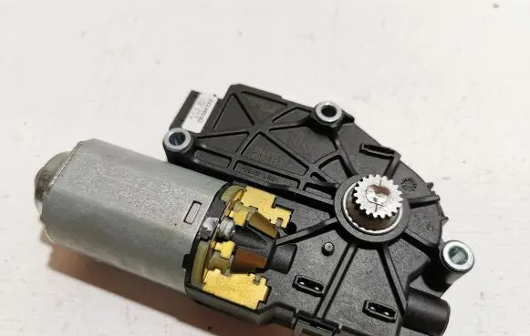 Sunroof motor/actuator