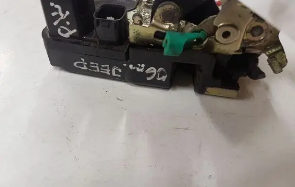 Jeep Grand Cherokee (WK) Front door lock GL4 GL10