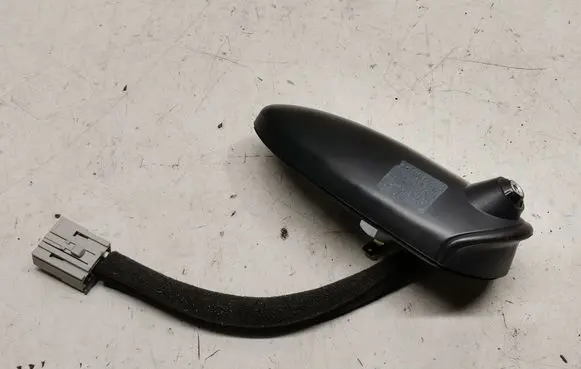 Hyundai Santa Fe Aerial GPS antenna 962102W100