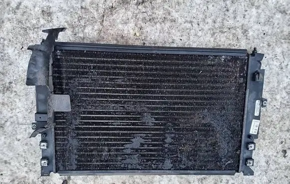 Coolant radiator