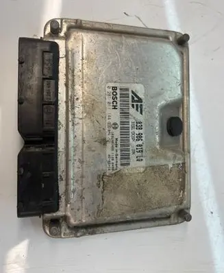 Seat Alhambra (Mk1) Engine control unit/module 038906019LQ 1039601466