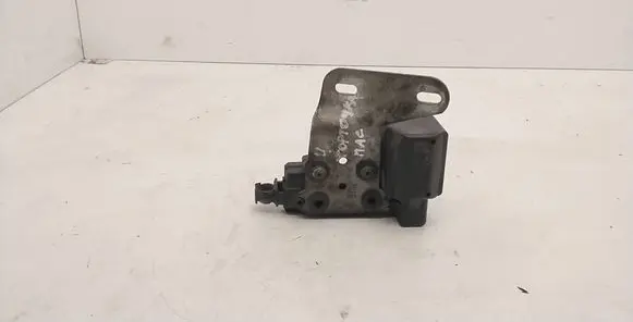 BMW 3 E46 Vent window/glass motor 8238744 5135823744