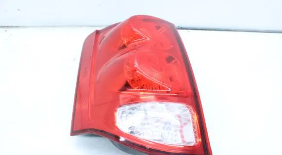 Dodge Grand Caravan Rear/tail lights 05182535A