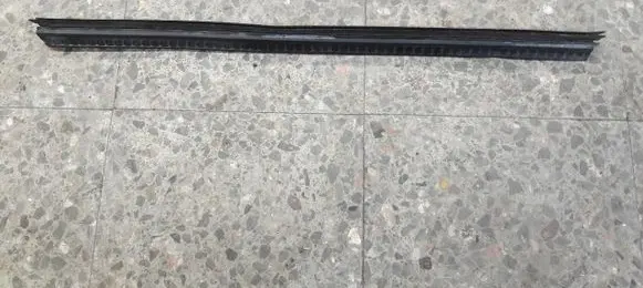 Peugeot 607 Side skirt rear trim 