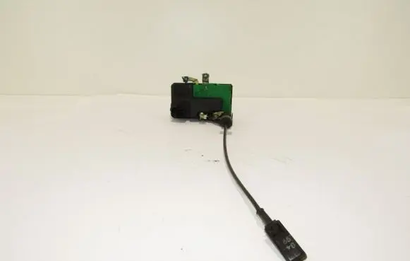 Volvo S80 Front door lock