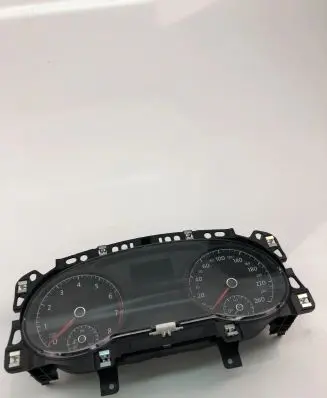 Volkswagen Golf VII Speedometer (instrument cluster) 5G1920740B
