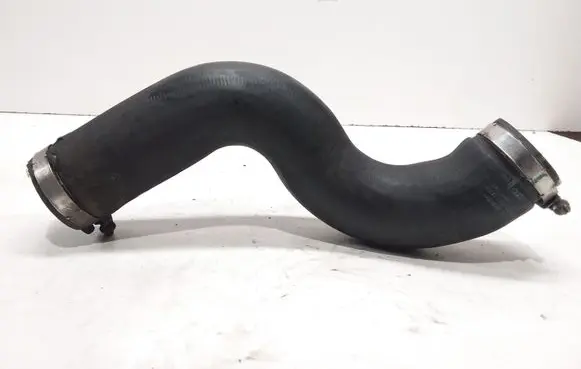 Audi A4 S4 B8 8K Intercooler hose/pipe 8K0145737K