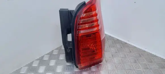 Peugeot 5008 Rear/tail lights 9672666680