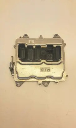 BMW M6 Engine control unit/module 8672239