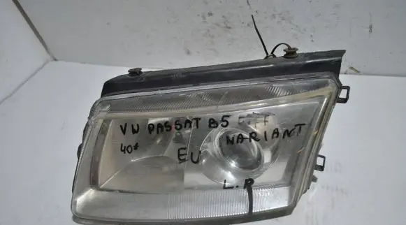 Volkswagen PASSAT B5 Headlight/headlamp