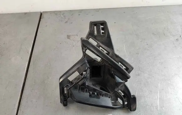 Skoda Octavia Mk4 Front bumper mounting bracket 5e3807723zd4