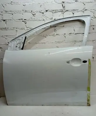 Dacia Sandero III Front door 990906110R 18655R1588H