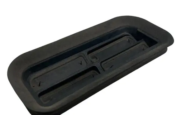 Volkswagen Phaeton Quarter panel pressure vent 3D0819465B