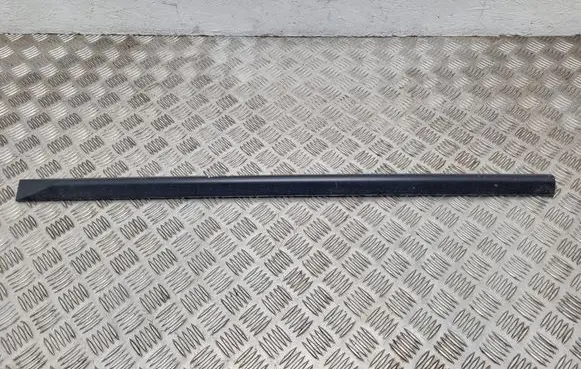 Audi A2 Front door trim (molding) 8Z0854939