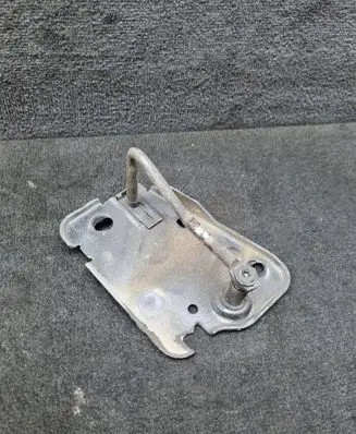 Audi Q7 4M Engine bonnet/hood lock/latch loop/hook 4M0823185C