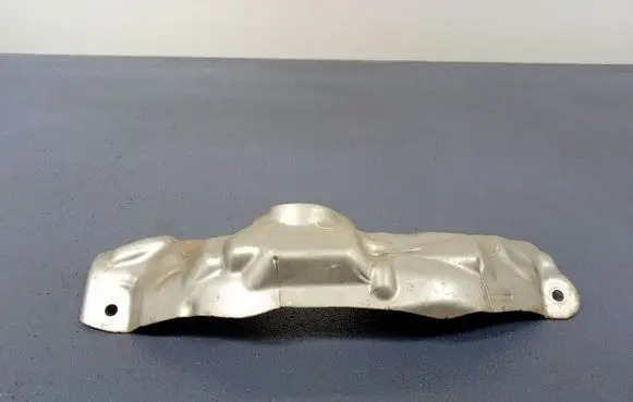Nissan Qashqai Exhaust heat shield