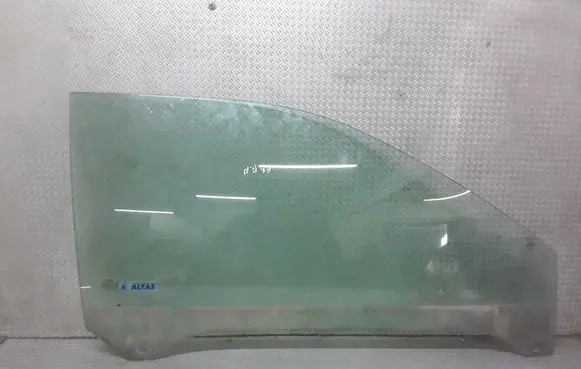 Audi A3 S3 8L Front door window/glass (coupe) 